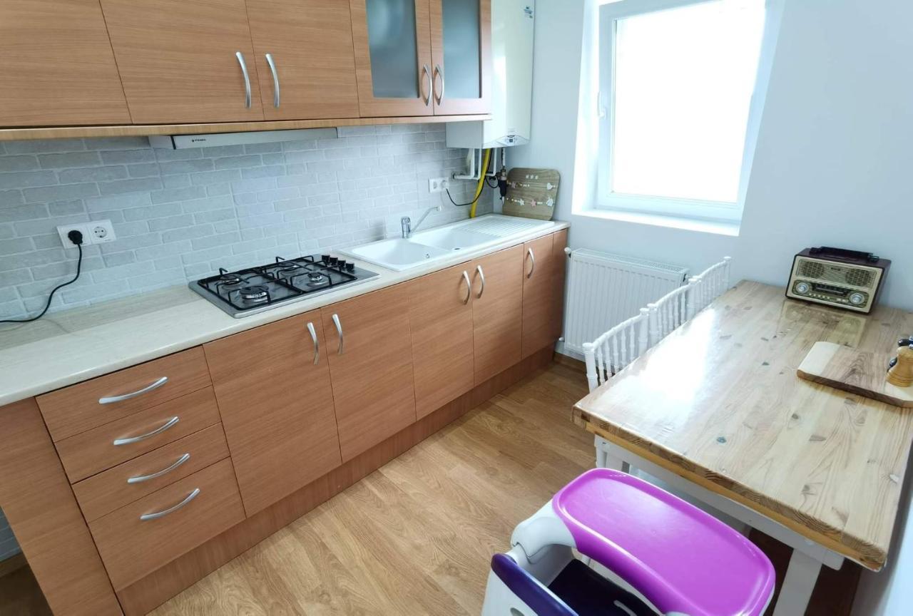 Apartament 2 Camere - Casa Divertis Buzau Luaran gambar