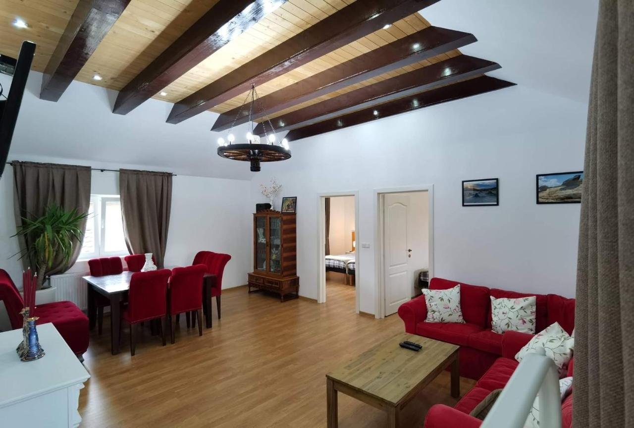 Apartament 2 Camere - Casa Divertis Buzau Luaran gambar