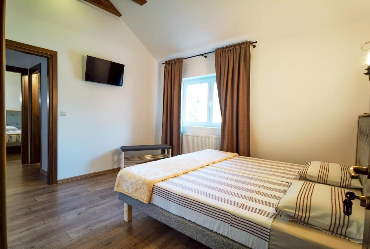 Apartament 2 Camere - Casa Divertis Buzau Luaran gambar