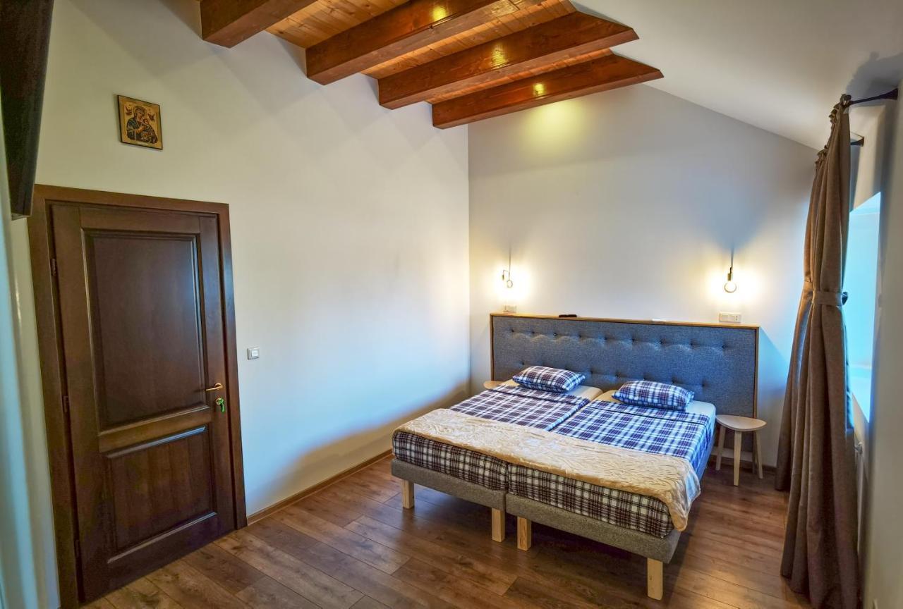 Apartament 2 Camere - Casa Divertis Buzau Luaran gambar